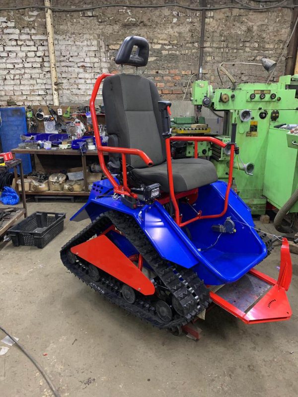 Коммунальный мини трактор 2_10