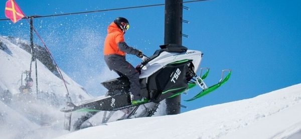 Electric snowmobile_3