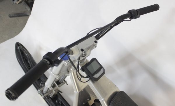 Электрический снегоход_электро снегоход_сноубайк_мотоснегокат_мотособака_мотобуксировщик_6