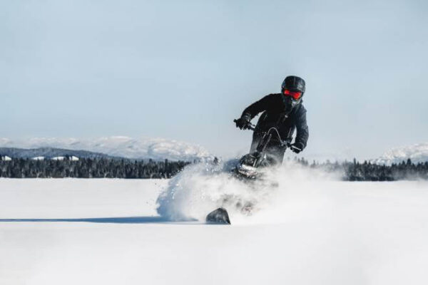 Стоячий снегоход_ Васюган мотоснегокат Русак_легкий снегоход_электро снегоход_сноубайк_гусеничный самокат_7